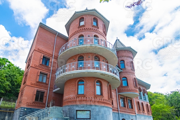 
  Продается дом, 3000 м², Сочи
. Фото 2.