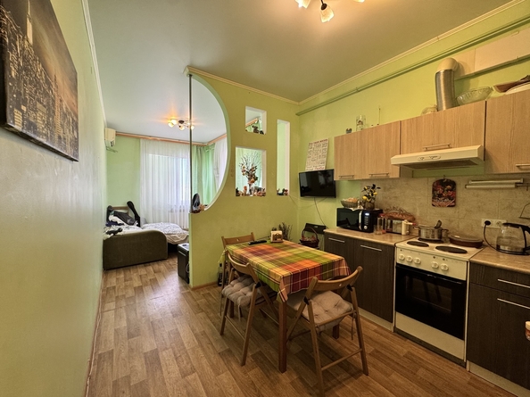 
  Продается 1-комн. квартира, 57 м², Ленина ул, д. 136
. Фото 4.