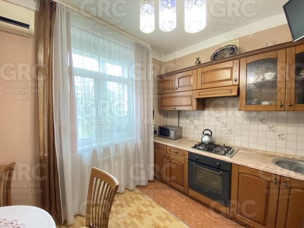 
  Продается 2-комн. квартира, 57 м², Войкова ул, д. 40
. Фото 15.