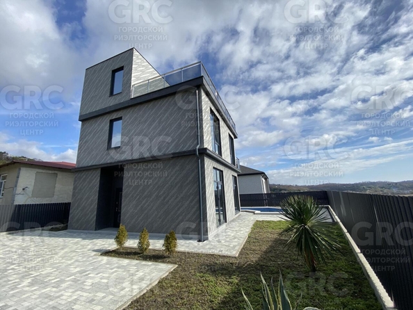 
  Продается дом, 240 м², Сочи
. Фото 2.