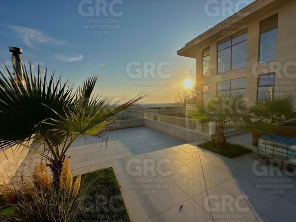 
  Продается дом, 295 м², Сочи
. Фото 2.