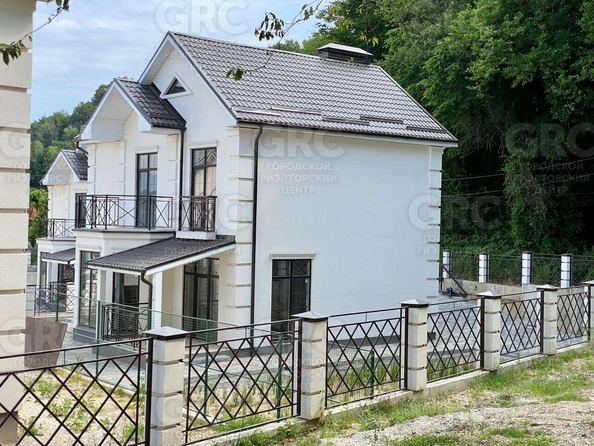 
  Продается дом, 226 м², Сочи
. Фото 2.