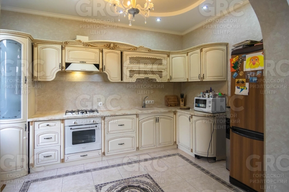 
  Продается дом, 400 м², Сочи
. Фото 11.