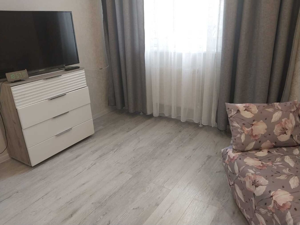 
  Продается 2-комн. квартира, 60 м², Анапское ш, д. 32к4
. Фото 3.