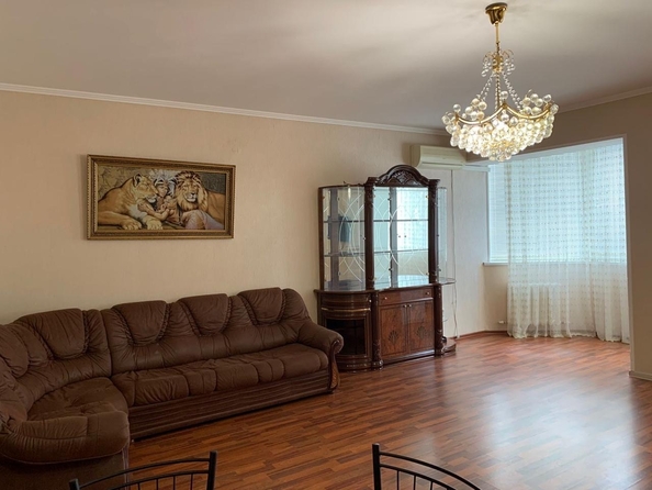 
  Продается 2-комн. квартира, 67 м², Лермонтова ул, д. 116В
. Фото 2.