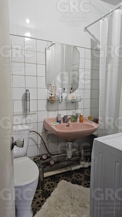 
  Продается 2-комн. квартира, 60 м², Крымская ул, д. 2
. Фото 8.