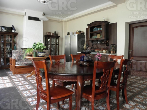 
  Продается дом, 320 м², Сочи
. Фото 1.