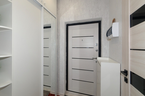 
  Продается 1-комн. квартира, 38 м², Омелькова ул, д. 93
. Фото 13.