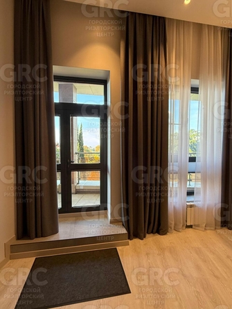 
  Продается 2-комн. квартира, 76 м², Войкова ул, д. 21
. Фото 9.