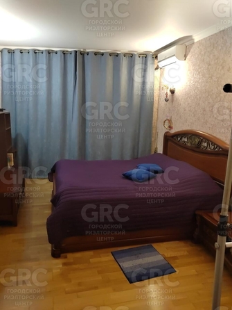 
  Продается 3-комн. квартира, 75 м², Юных Ленинцев ул, д. 10
. Фото 3.