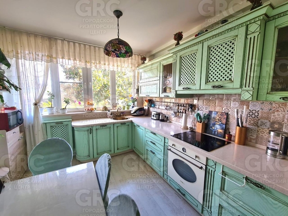 
  Продается 2-комн. квартира, 58.3 м², Гагарина ул, д. 60
. Фото 5.
