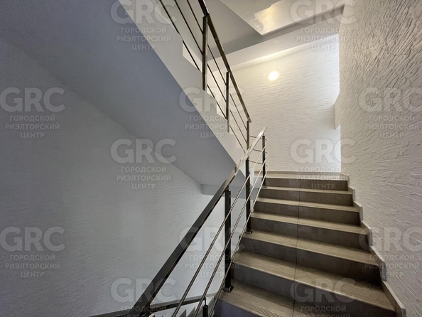 
  Продается 3-комн. квартира, 85.5 м², Полтавская ул, д. 54
. Фото 12.