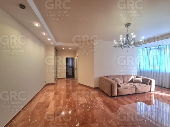 
  Продается 3-комн. квартира, 118 м², Первомайская ул, д. 13
. Фото 9.