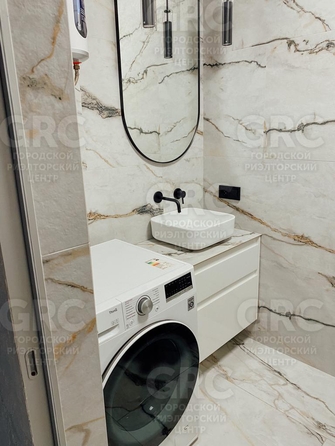 
  Продается 2-комн. квартира, 45 м², Грибоедова ул, д. 10б
. Фото 10.