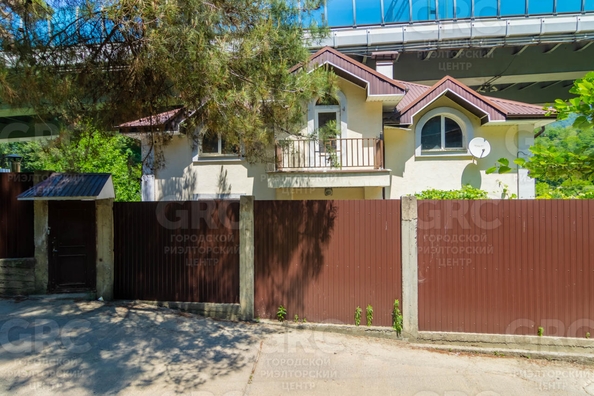 
  Продается дом, 430 м², Сочи
. Фото 2.
