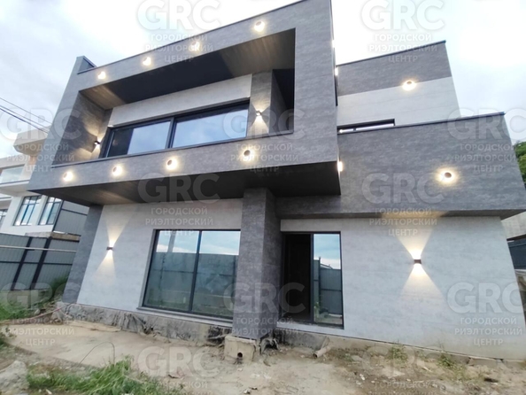 
  Продается коттедж, 240 м², Сочи
. Фото 2.