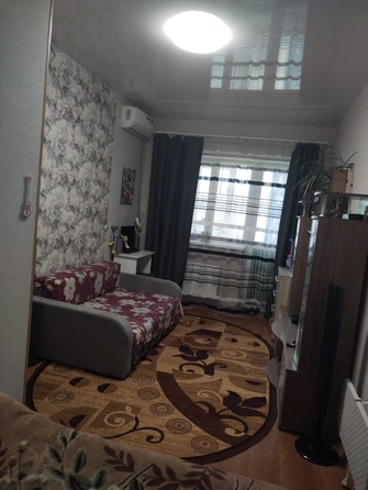 
  Продается 1-комн. квартира, 35 м², Солнечная ул, д. 54
. Фото 2.