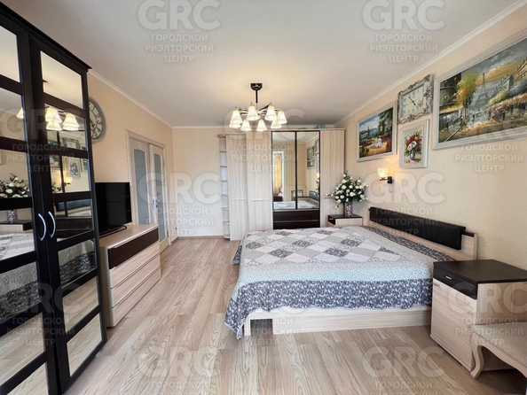 
  Продается 3-комн. квартира, 72.3 м², Ульянова ул, д. 53
. Фото 13.