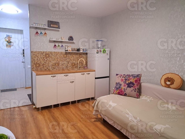 
  Продается 1-комн. квартира, 23.5 м², Донская ул, д. 19
. Фото 3.