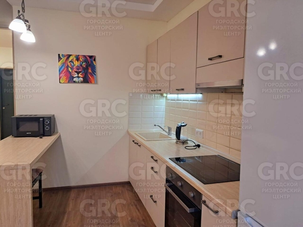 
  Продается 1-комн. квартира, 48.9 м², Горького ул, д. 87
. Фото 4.