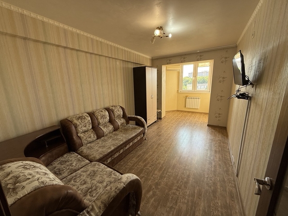 
  Продается 2-комн. квартира, 50 м², Омелькова ул, д. 14В
. Фото 17.