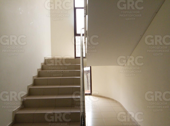 
  Продается 2-комн. квартира, 74 м², Рахманинова пер, д. 37А
. Фото 5.