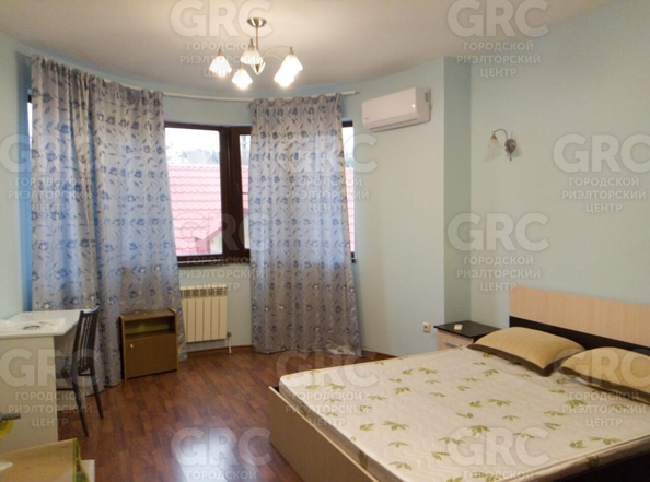 
  Продается 2-комн. квартира, 74 м², Рахманинова пер, д. 37А
. Фото 23.