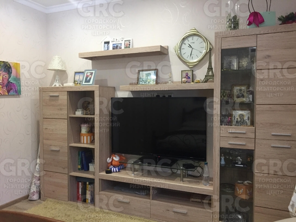 
  Продается 2-комн. квартира, 68.5 м², Вишневая ул, д. 31
. Фото 4.