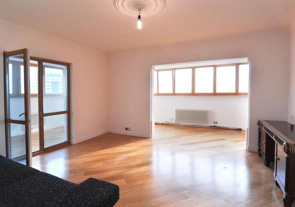 
  Продается 4-комн. квартира, 321.8 м², Фабрициуса Я. ул, д. 2/9
. Фото 10.