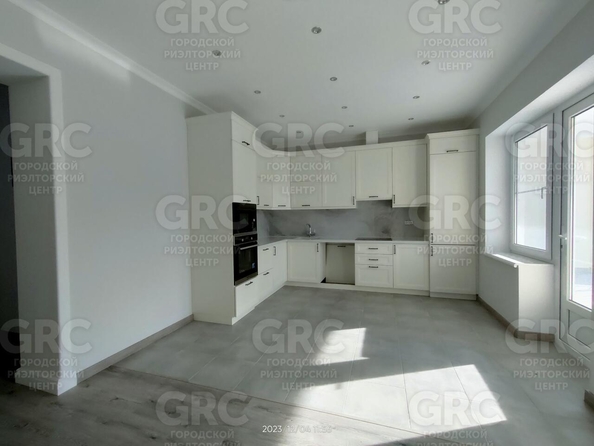 
  Продается дом, 240 м², Сочи
. Фото 2.