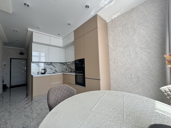 
  Продается 2-комн. квартира, 52 м², Анапское ш, д. 32к4
. Фото 3.