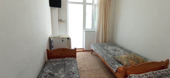 
  Продается 2-комн. квартира, 30 м², Кати Соловьяновой ул, д. 117
. Фото 5.