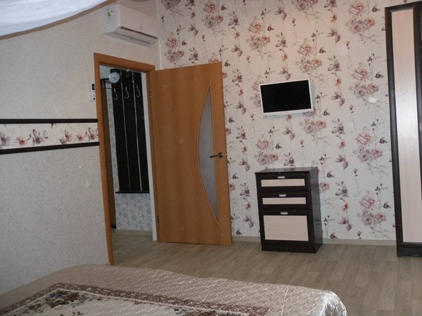 
  Продается 1-комн. квартира, 30 м², Сурикова ул
. Фото 4.