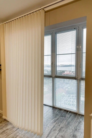
  Продается 2-комн. квартира, 72 м², Шмидта ул
. Фото 5.