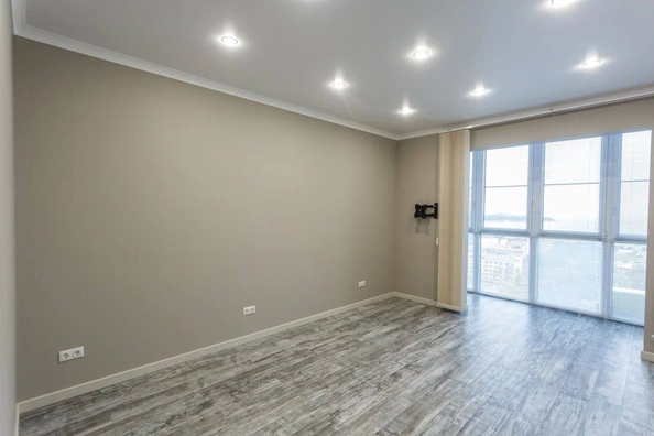 
  Продается 2-комн. квартира, 72 м², Шмидта ул
. Фото 8.
