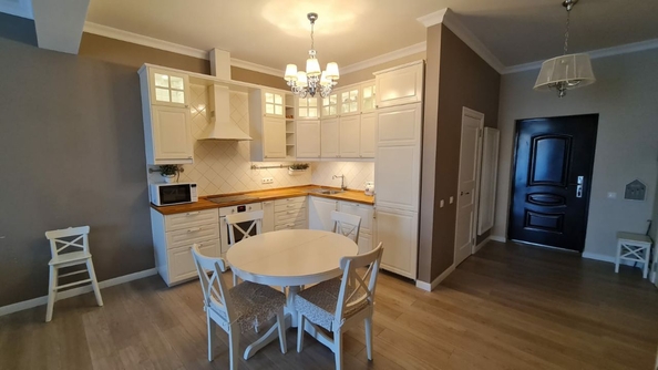 
  Продается 2-комн. квартира, 84 м², Крымская ул
. Фото 12.