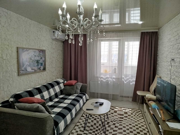 
  Продается 2-комн. квартира, 57 м², Ленина ул, д. 231
. Фото 3.