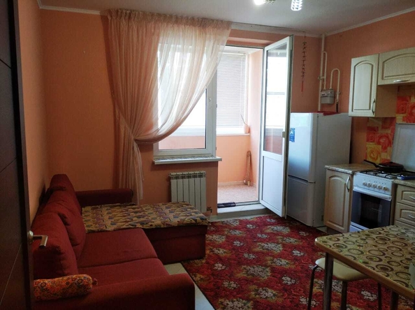 
  Продается 2-комн. квартира, 69 м², Омелькова ул, д. 21
. Фото 10.