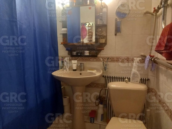 
  Продается 2-комн. квартира, 52 м², Роз ул, д. 14
. Фото 9.