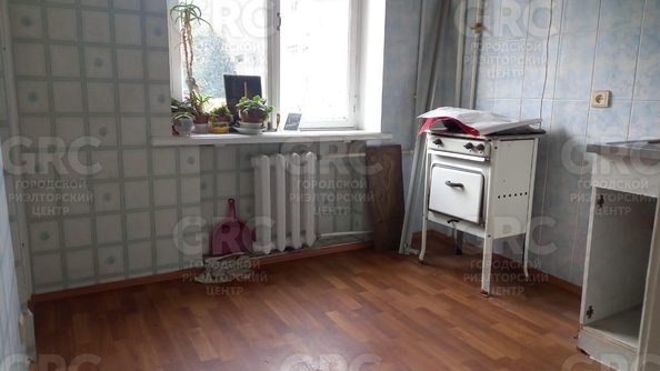 
  Продается 2-комн. квартира, 46 м², Конституции СССР ул, д. 10
. Фото 7.