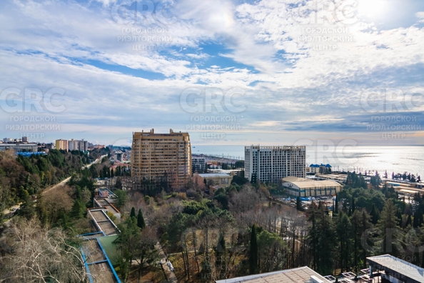 
  Продается 4-комн. квартира, 140 м², Ленина ул, д. 219/35
. Фото 8.