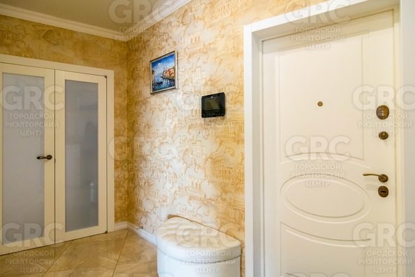 
  Продается 4-комн. квартира, 140 м², Ленина ул, д. 219/35
. Фото 18.