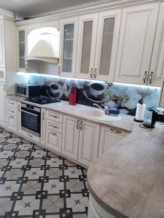 
  Продается 2-комн. квартира, 72 м², Владимирская ул, д. 150
. Фото 4.
