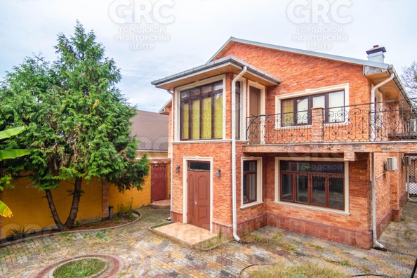 
  Продается дом, 230 м², Сочи
. Фото 1.