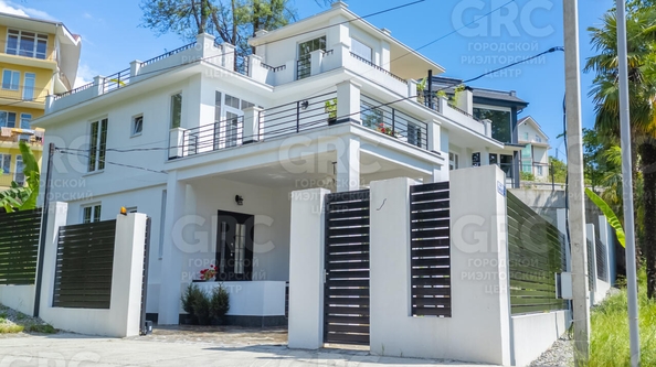 
  Продается дом, 280 м², Сочи
. Фото 3.