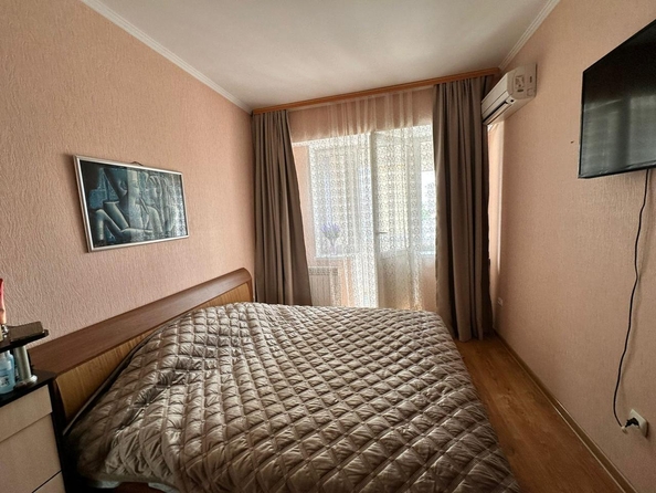
  Продается 2-комн. квартира, 54 м², Толстого ул, д. 140А
. Фото 14.