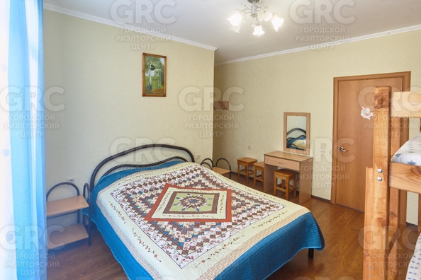
  Продается дом, 300 м², Сочи
. Фото 2.