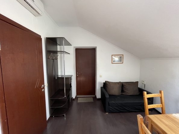 
  Продается 2-комн. квартира, 78 м², Зеленая ул, д. 12
. Фото 7.