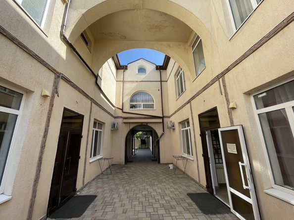 
  Продается 2-комн. квартира, 78 м², Зеленая ул, д. 12
. Фото 27.