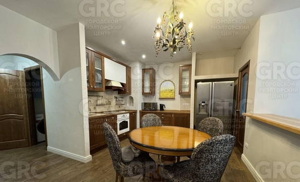 
  Продается 3-комн. квартира, 100 м², Горького ул, д. 87
. Фото 6.